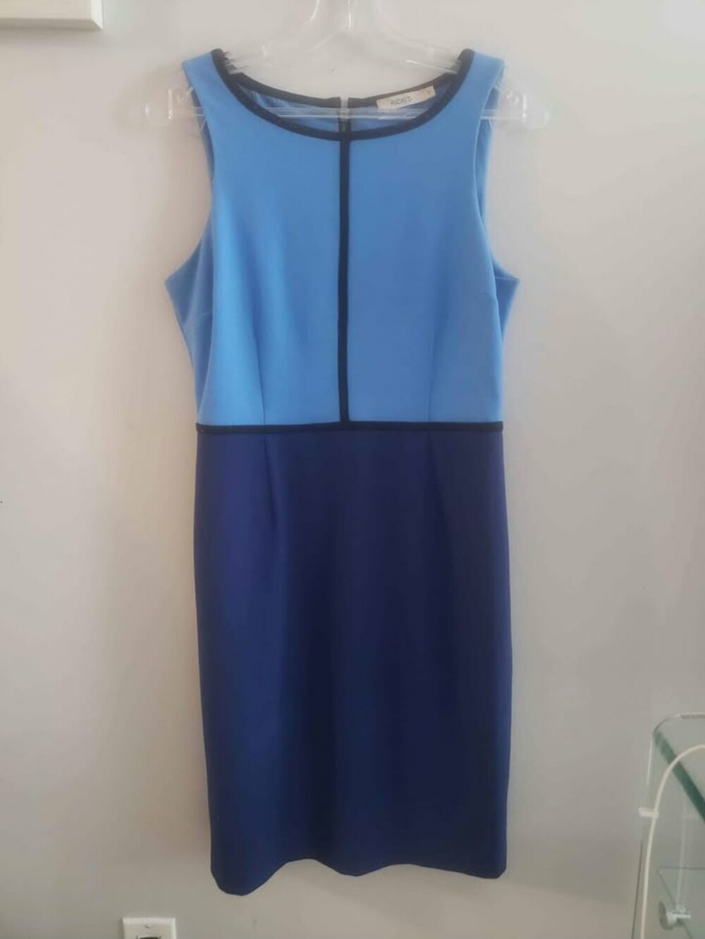 Ricki's Two-Tone Light Blue and Navy Sleeveless Sheath Dress